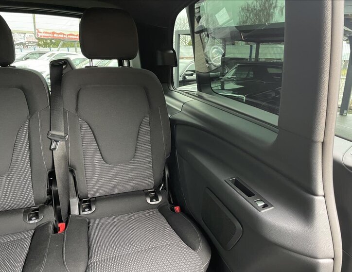 Mercedes-Benz Třídy V MPV 2,0 l 174 kw