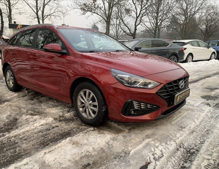 Hyundai i30 Kombi 998,0 88 kw