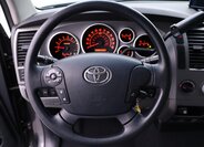 Toyota Tundra Pick-up 5,7 l 285 kw