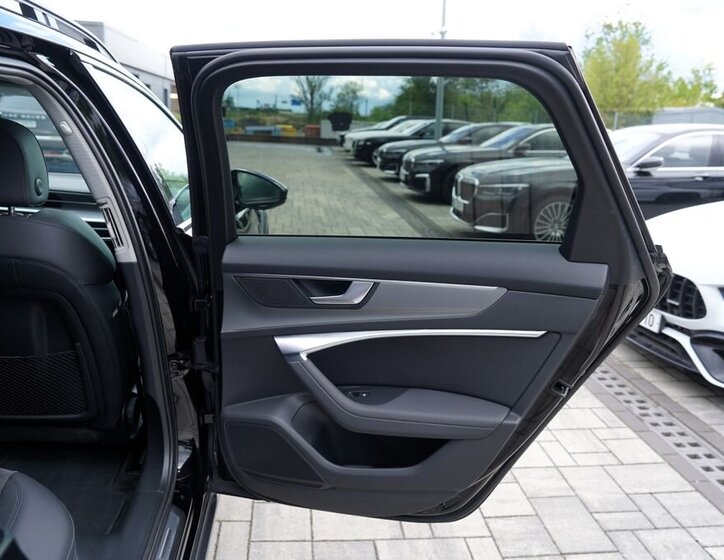 Audi A6 Allroad Kombi 3,0 l 257 kw