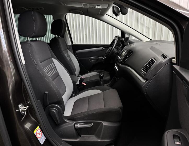 Volkswagen Sharan 37