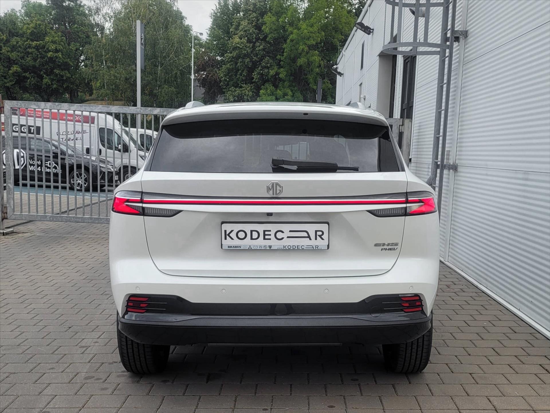 MG HS SUV / Terénní 1,5 l 200 kw