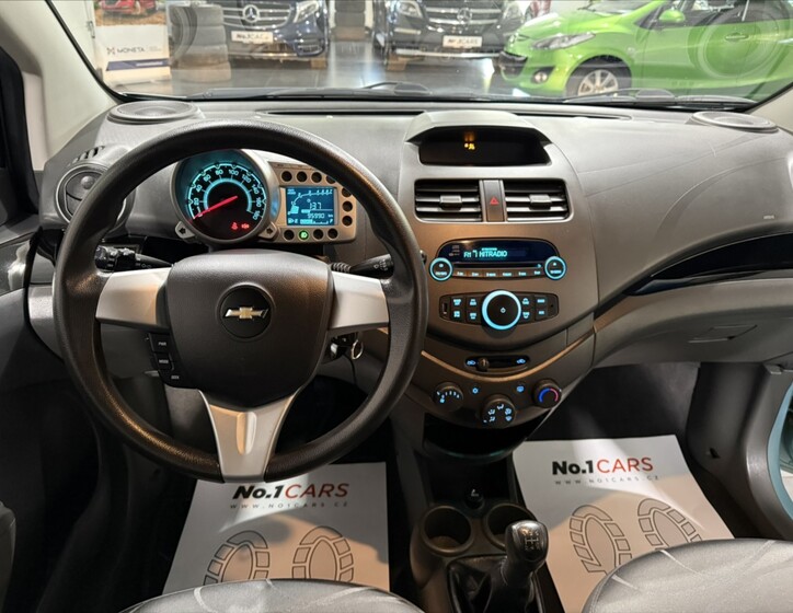 Chevrolet Spark 17