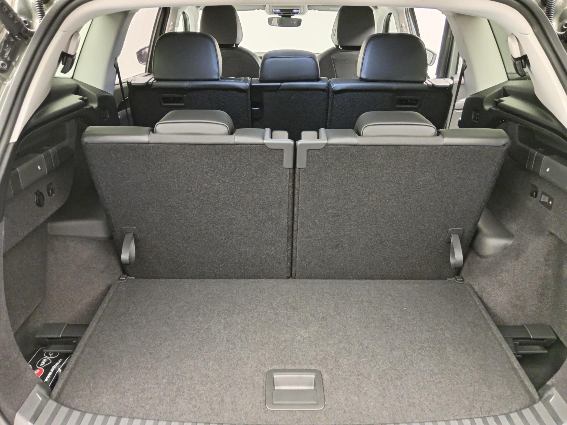 Volkswagen Tayron SUV / Terénní 1,5 l 110 kw