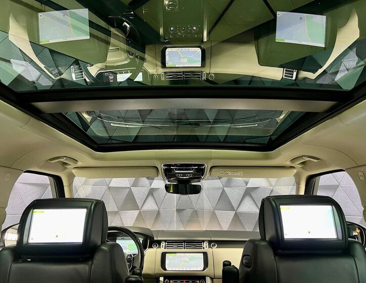 Land Rover Range Rover SUV / Terénní 4,4 l 250 kw