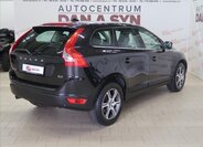 Volvo XC60 4