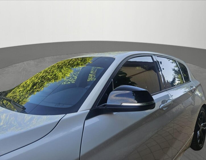 BMW Řada 1 Hatchback 3,0 l 235 kw