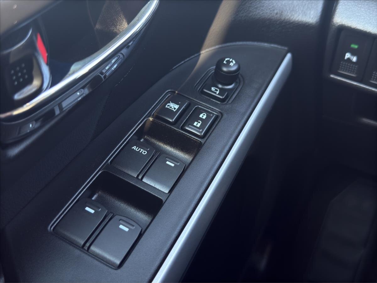 Suzuki SX4 S-Cross SUV / Terénní 1,4 l 103 kw