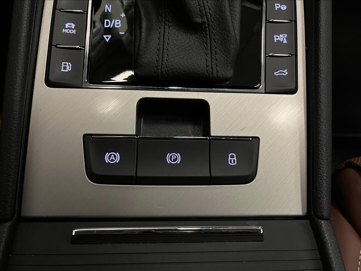 Škoda Superb Liftback 1,4 l 160 kw