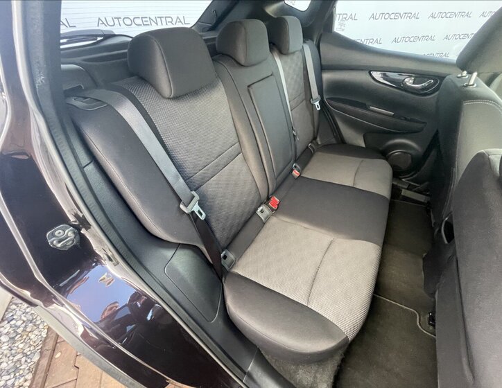 Nissan Qashqai SUV / Terénní 1,2 l 85 kw