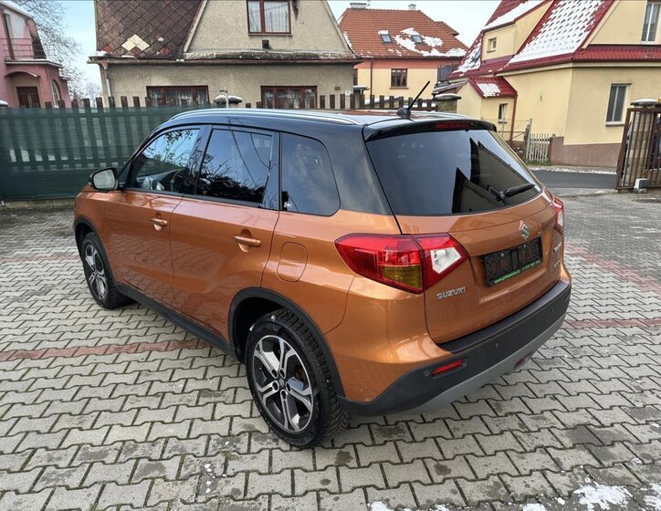 Suzuki Vitara 7