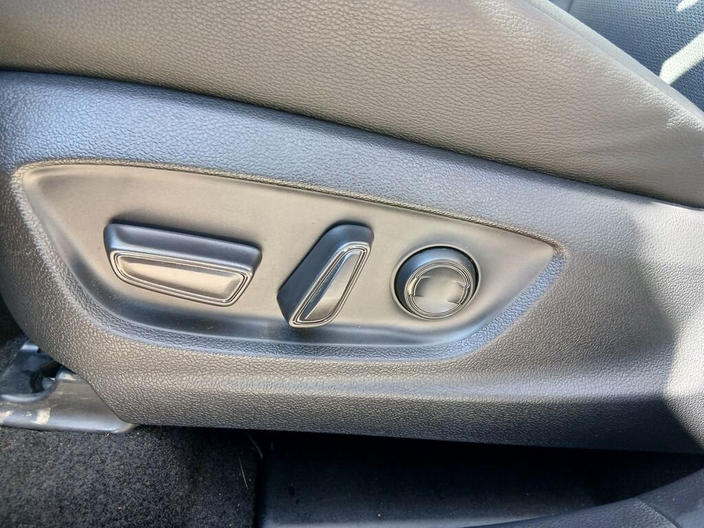 Toyota C-HR SUV / Terénní 2,0 l 112 kw