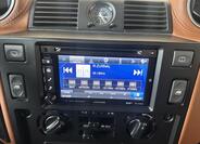 Land Rover Defender 32