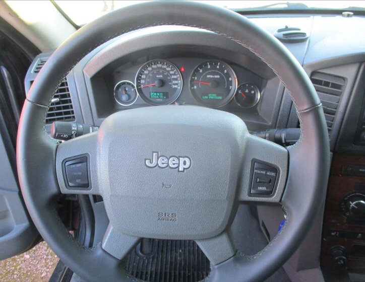 Jeep Grand Cherokee 13