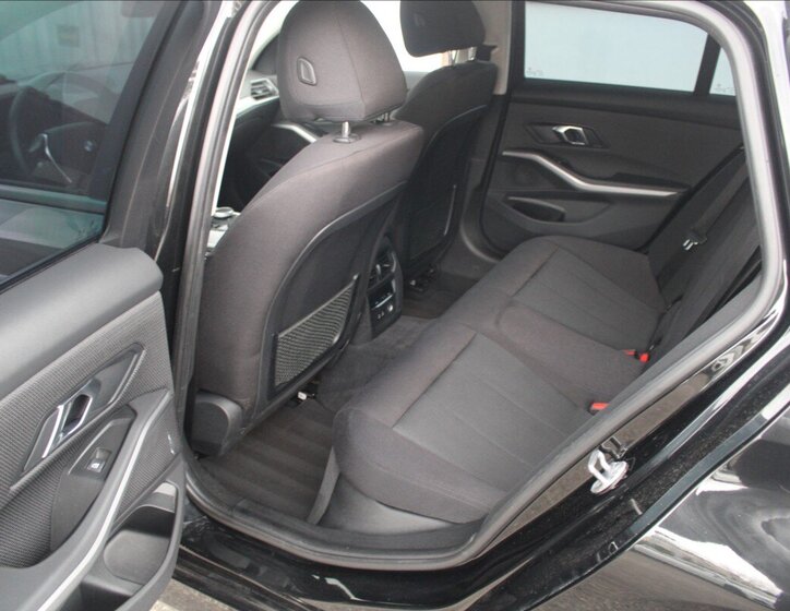 BMW Řada 3 Kombi 2,0 l 140 kw