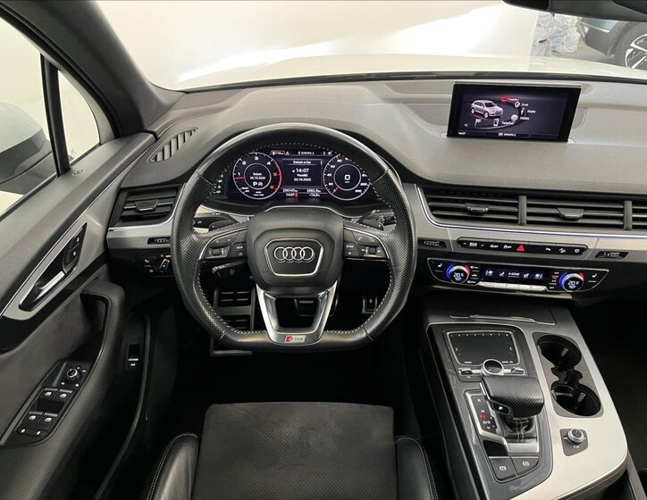Audi Q7 SUV 3,0 l 200 kw