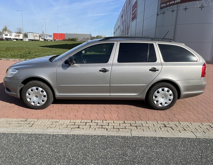 Škoda Octavia Kombi 1,6 l 77 kw