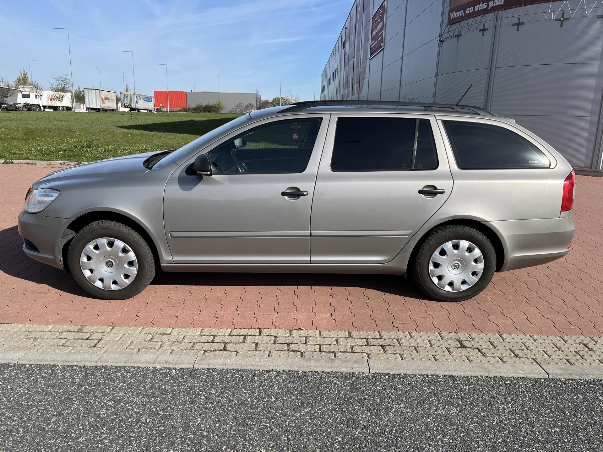 Škoda Octavia Kombi 1,6 l 77 kw