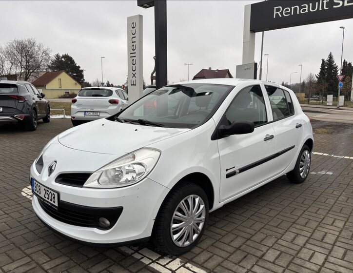Renault Clio Hatchback 1,1 l 55 kw