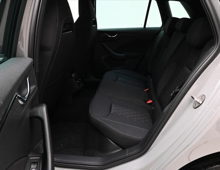 Škoda Kamiq SUV 999,0 81 kw