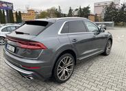 Audi SQ8 4