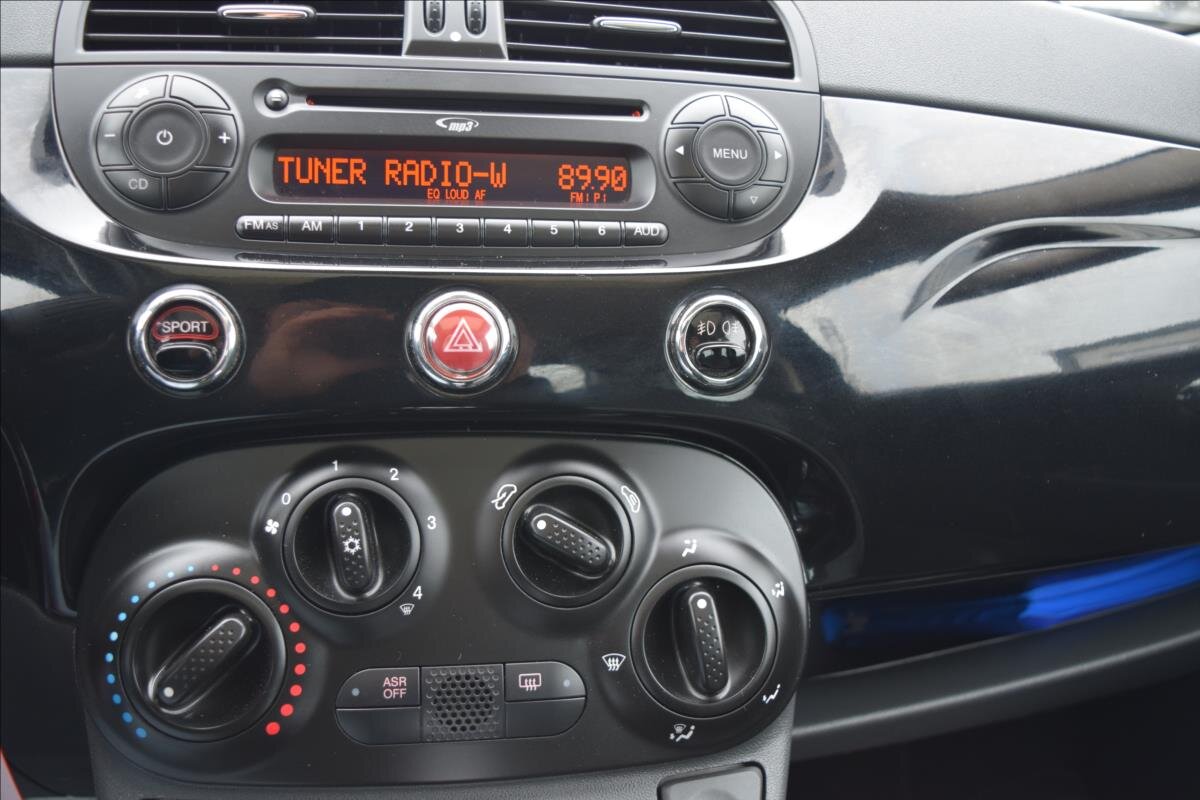 Fiat 500 Hatchback 1,4 l 74 kw