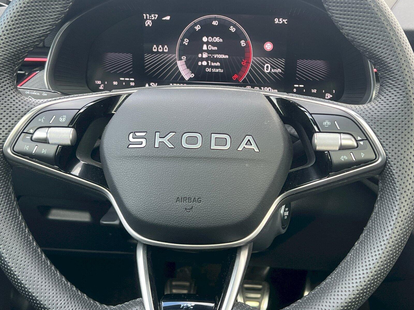 Škoda Scala Hatchback 1,0 l 85 kw