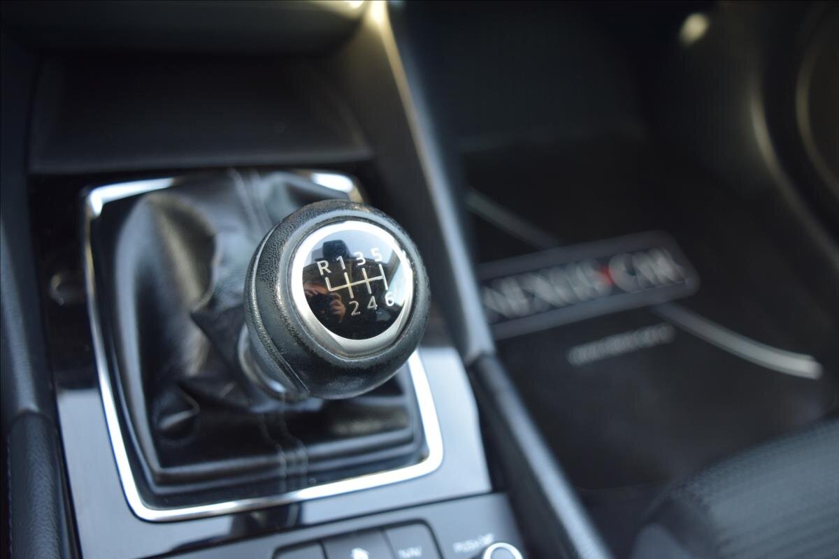 Mazda 3 Hatchback 2,0 l 121 kw