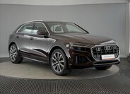 Audi Q8 SUV / Terénní 3,0 l 250 kw