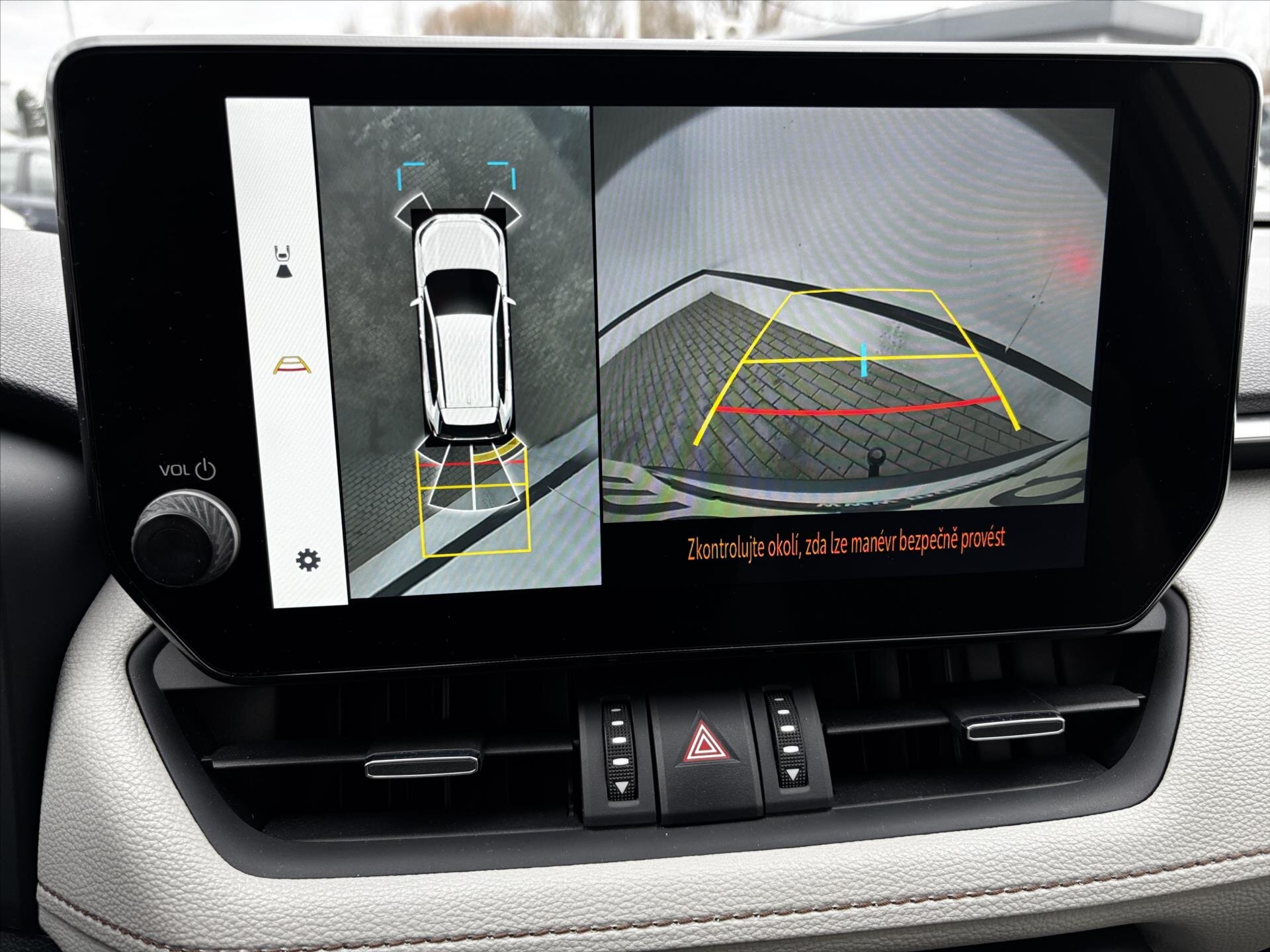 Toyota RAV4 SUV 2,5 l 131 kw