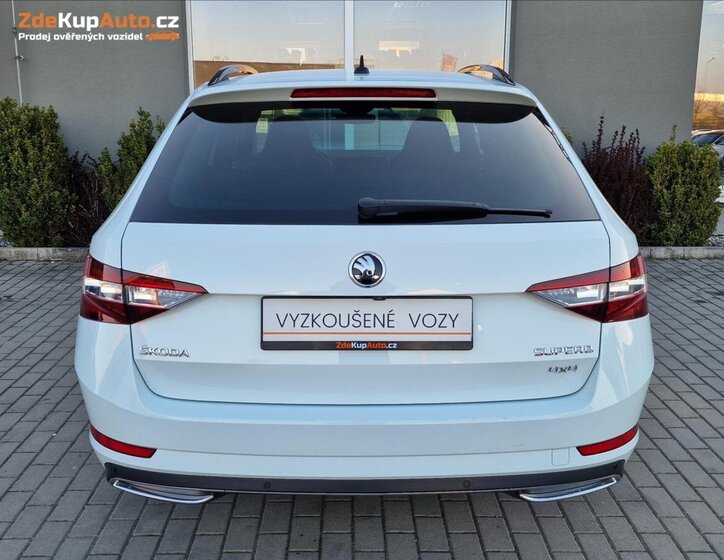 Škoda Superb Kombi 2,0 l 140 kw