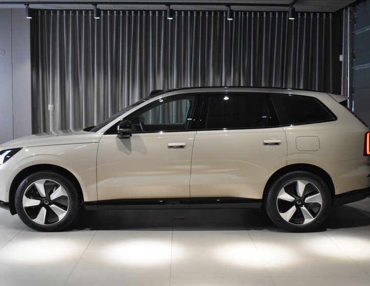 Volvo EX90 SUV / Terénní 0,0 380 kw