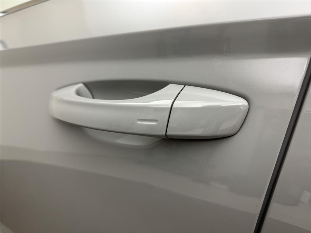 Škoda Karoq SUV / Terénní 2,0 l 110 kw