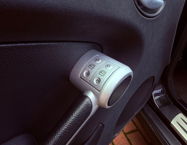 Mercedes-Benz SLK 13