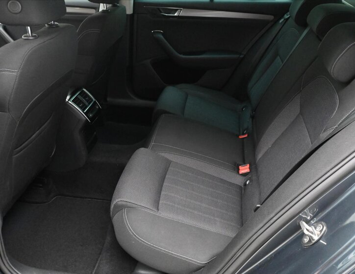 Škoda Superb Kombi 1,4 l 115 kw