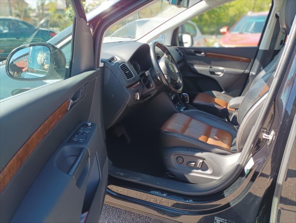 Volkswagen Sharan Kombi 2,0 l 130 kw