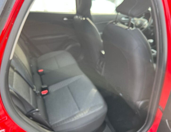 Renault Captur SUV 999,0 67 kw