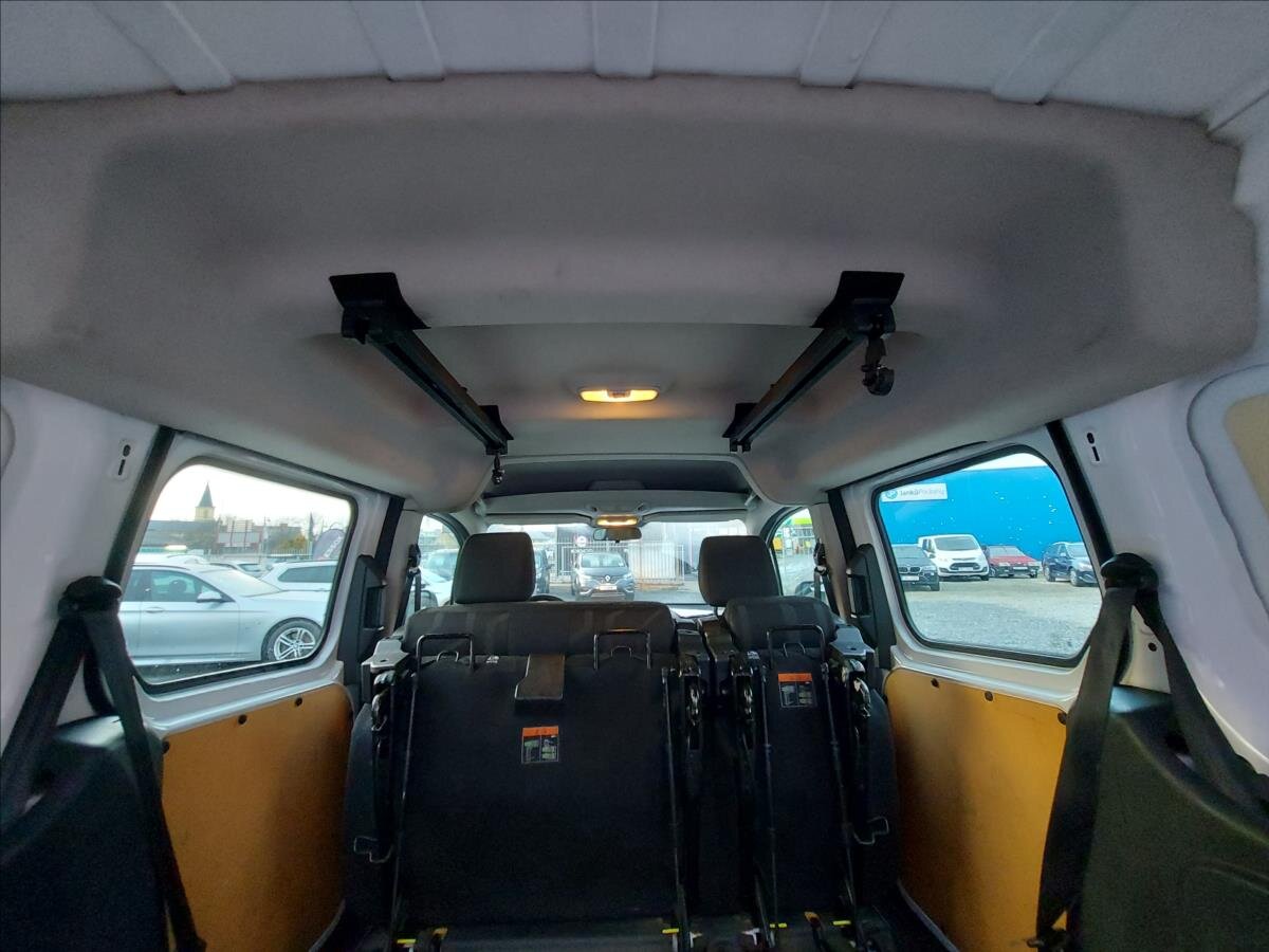 Ford Transit Connect Kombi 1,5 l 74 kw