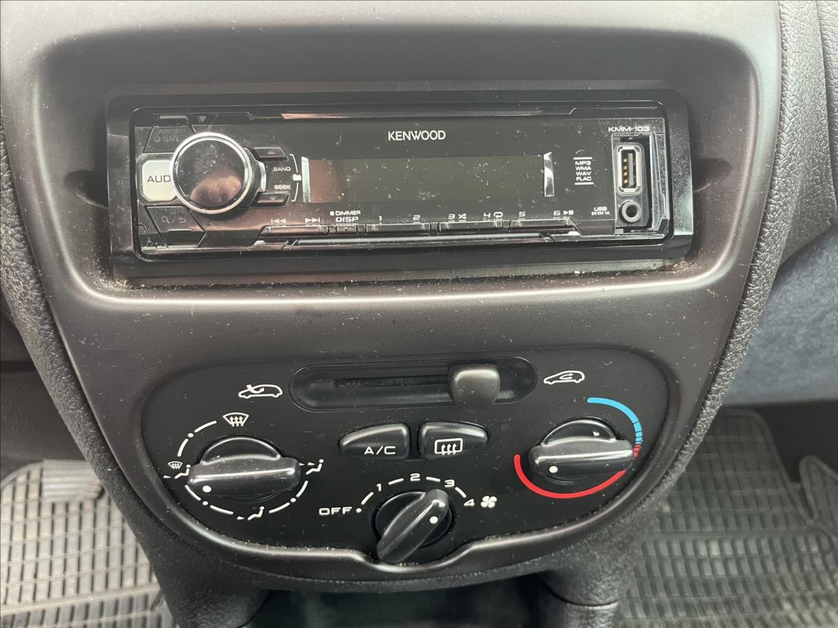 Peugeot 206 Hatchback 1,4 l 55 kw