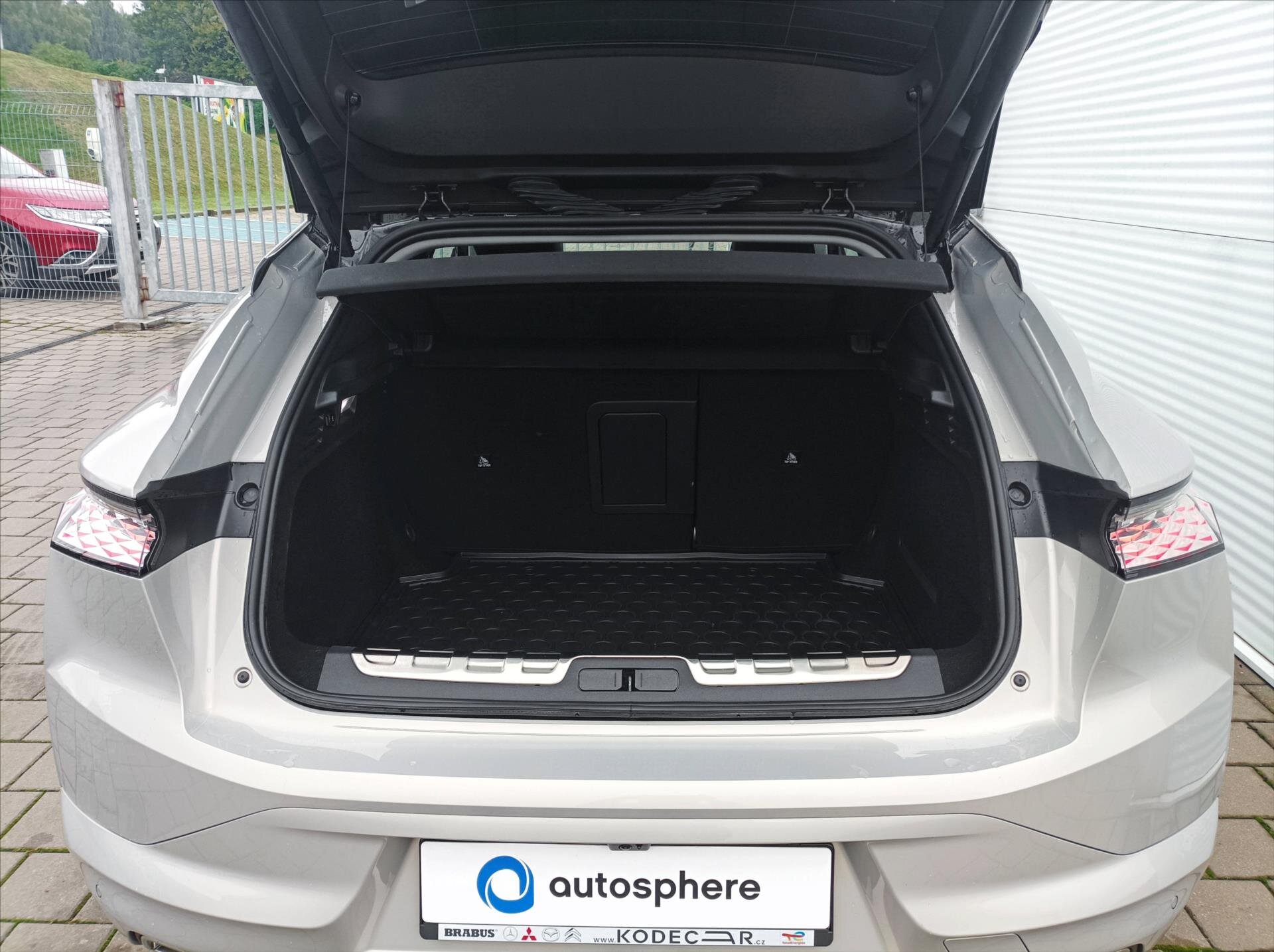 DS Automobiles DS4 Hatchback 1,2 l 96 kw