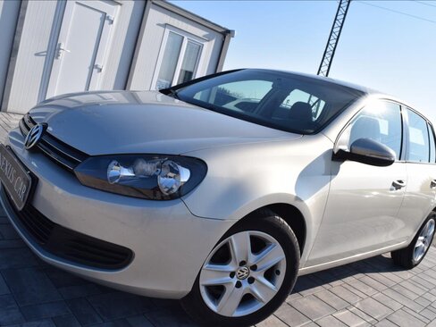 Volkswagen Golf Hatchback 1,6 l 66 kw