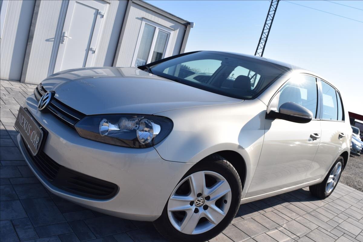 Volkswagen Golf Hatchback 1,6 l 66 kw