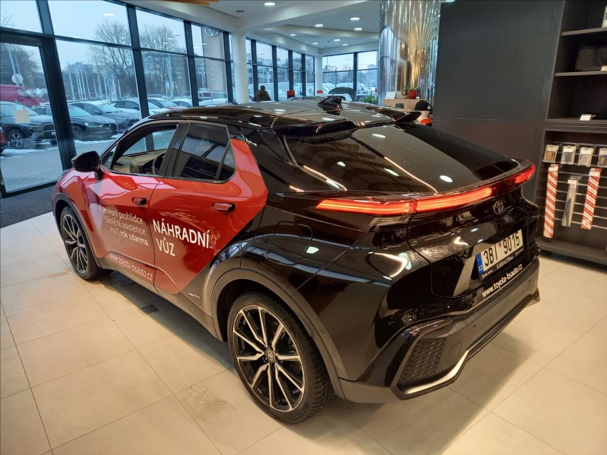 Toyota C-HR Hatchback 2,0 l 112 kw