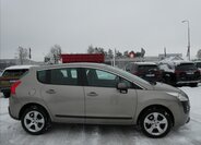 Peugeot 3008 SUV 1,6 l 82 kw