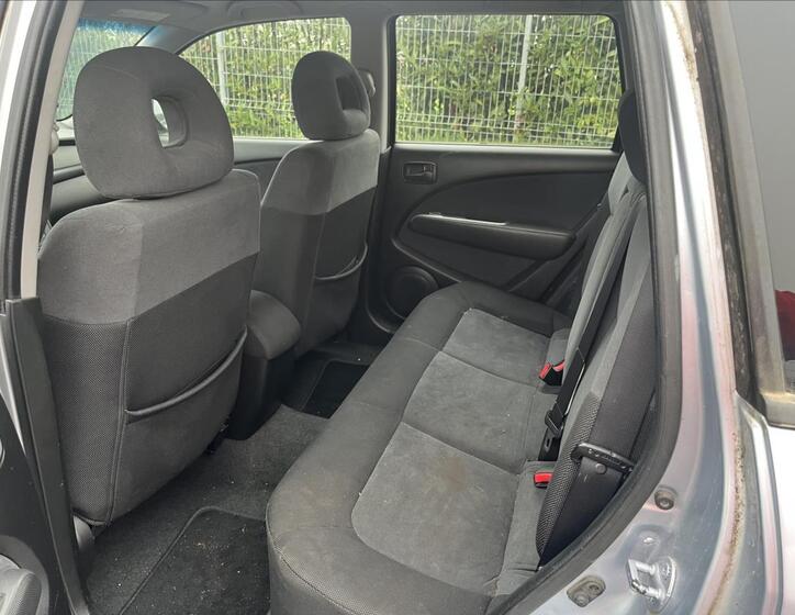 Mitsubishi Outlander 12