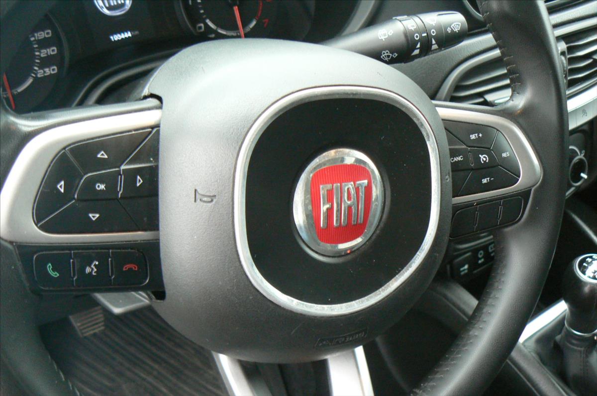 Fiat Tipo Hatchback 1,2 l 70 kw