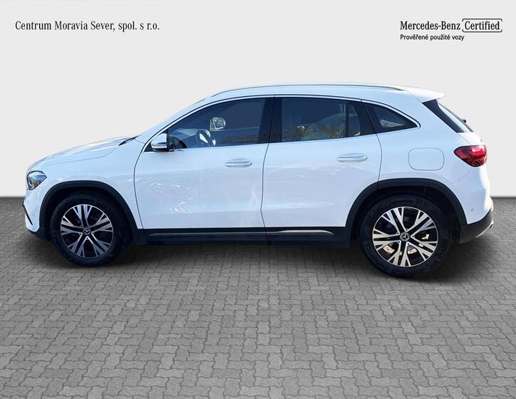 Mercedes-Benz GLA 3