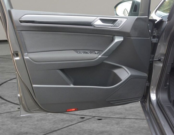 Volkswagen Touran MPV 2,0 l 110 kw