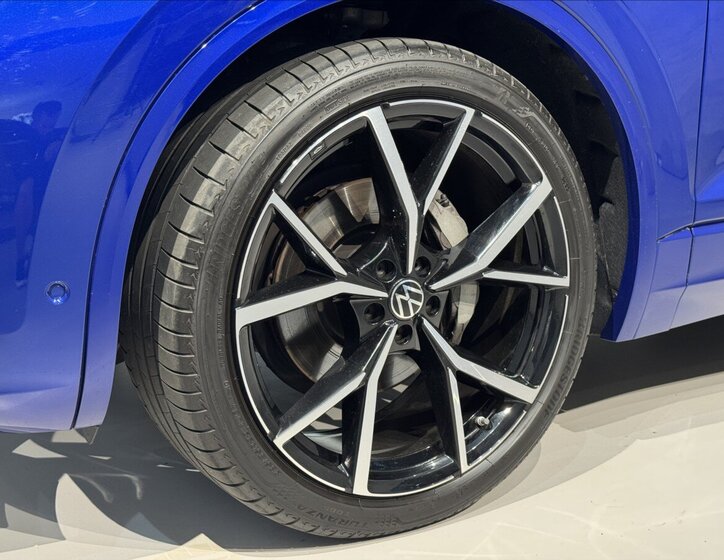 Volkswagen Touareg SUV / Terénní 3,0 l 170 kw
