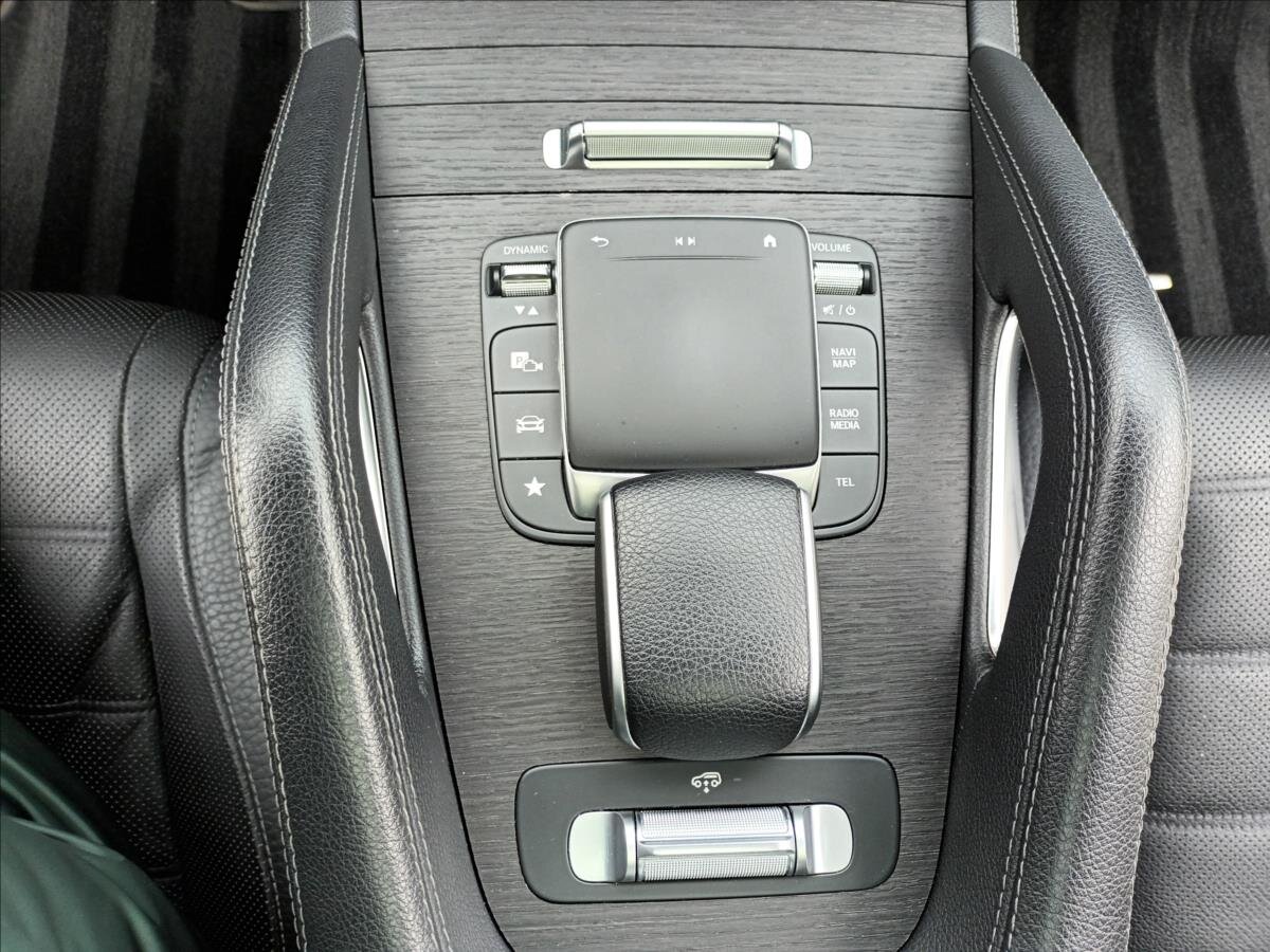 Mercedes-Benz GLE SUV 3,0 l 270 kw